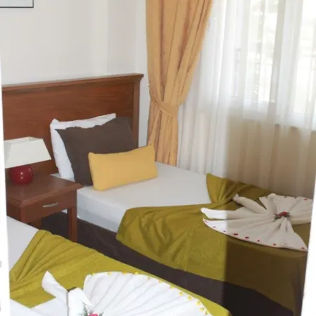 Sunbird Отель 3*