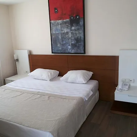 Sunbird Отель 3*