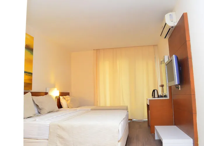 Sunbird Отель Сиде