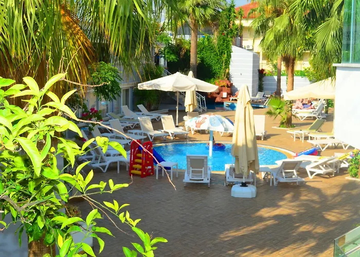 Sunbird Отель 3*