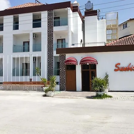 Sunbird Отель 3*