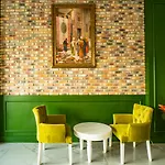 Sunbird Hotel