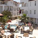 Hotel Sunbird Side