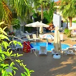 Sunbird Hotel 3*