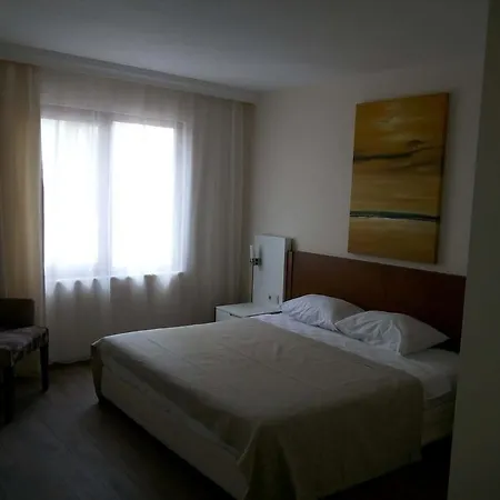 Hotel Sunbird 3*